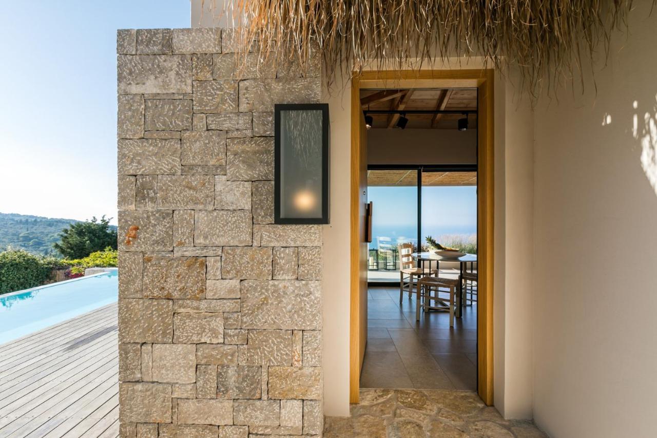 Artblue Villas Tsoukaladhes Exterior photo